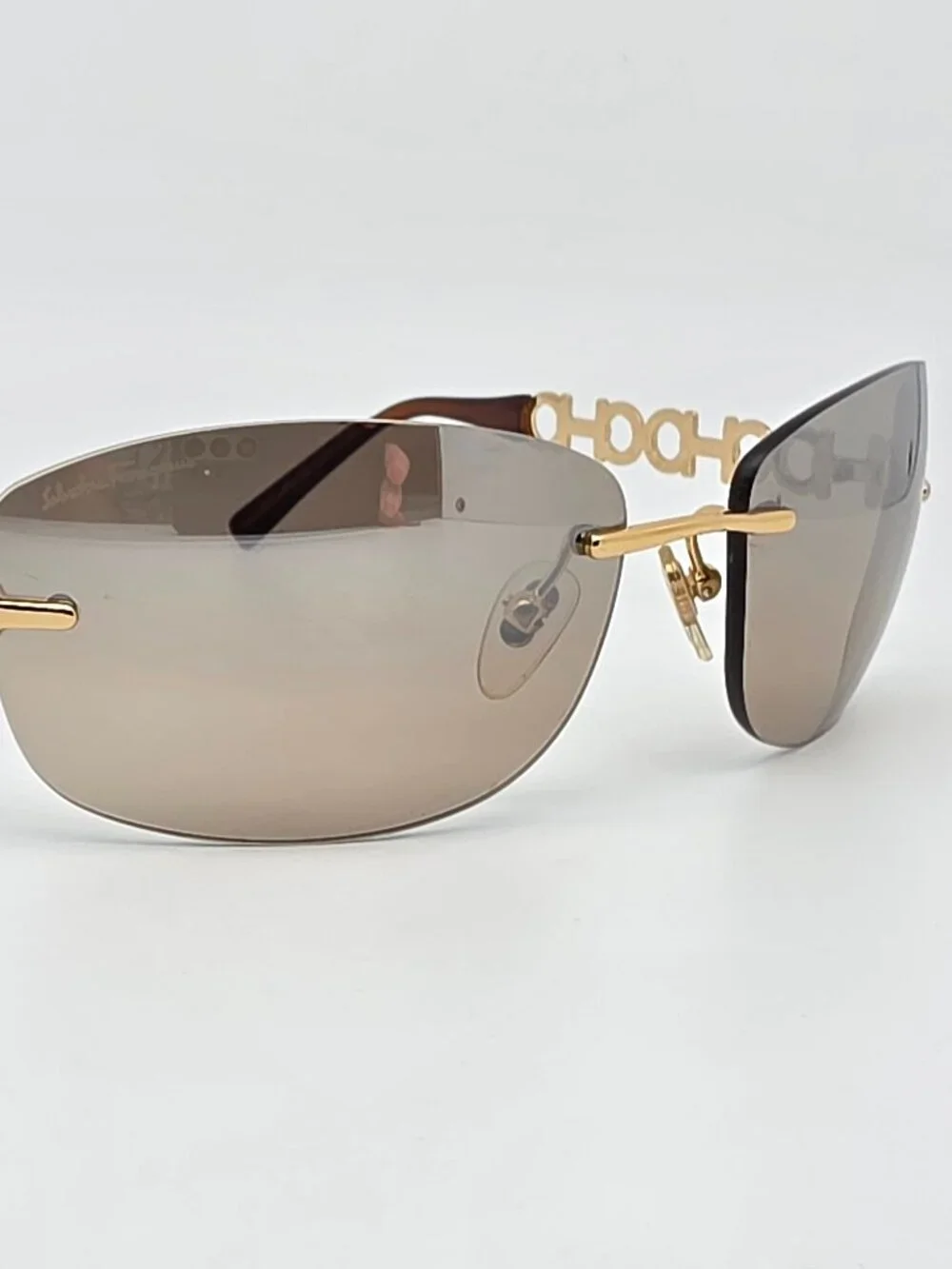 Salvatore Ferragamo 1055 Gold Gancini Frame Gold Mirror Rimless Sunglasses 61mm